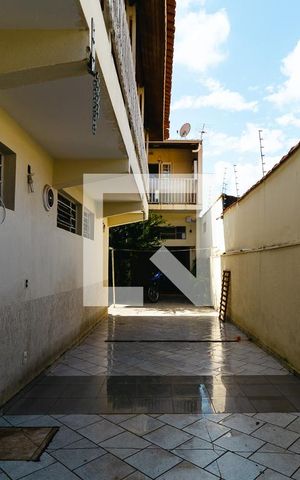 Casa à venda com 280m², 5 quartos e 6 vagasQuintal