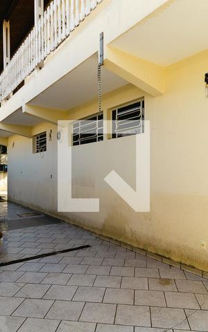 Casa à venda com 280m², 5 quartos e 6 vagasQuintal