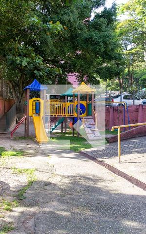 Apartamento à venda com 80m², 3 quartos e 1 vagaÁrea comum