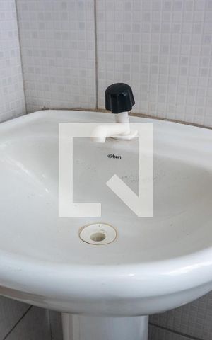 Studio para alugar com 46m², 1 quarto e sem vaga Studio para alugar com 46m², 1 quarto e sem vagaBanheiro Social