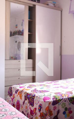 Casa à venda com 152m², 3 quartos e 2 vagas Casa à venda com 152m², 3 quartos e 2 vagasQuarto 3