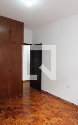 Casa à venda com 240m², 4 quartos e 6 vagasQuarto 3