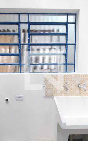 Casa à venda com 240m², 4 quartos e 6 vagasÁrea de Serviço