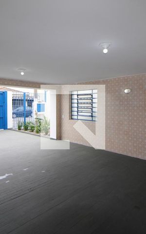 Casa à venda com 240m², 4 quartos e 6 vagasGaragem