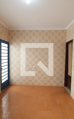 Casa à venda com 240m², 4 quartos e 6 vagasCozinha