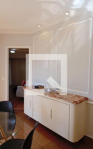 Apartamento à venda com 240m², 4 quartos e 4 vagasSala de Jantar