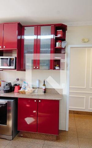 Apartamento à venda com 240m², 4 quartos e 4 vagasCozinha