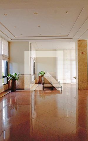 Apartamento à venda com 240m², 4 quartos e 4 vagasÁrea comum - Salão de festas