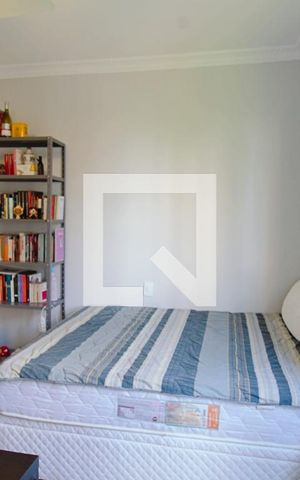 Apartamento à venda com 240m², 4 quartos e 4 vagasSuíte 2 