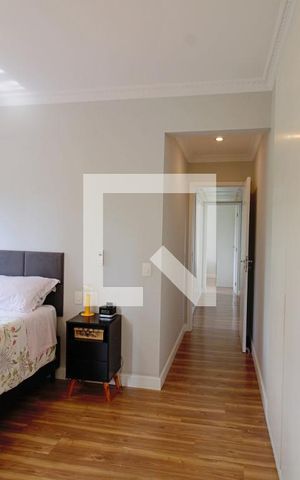 Apartamento à venda com 240m², 4 quartos e 4 vagasSuíte 4 