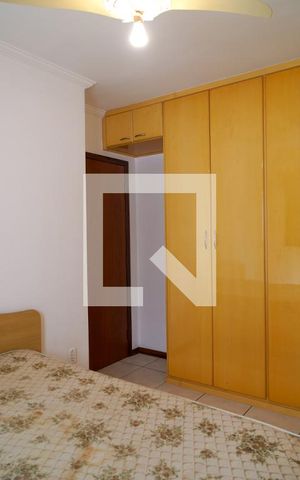 Apartamento para alugar com 76m², 2 quartos e 1 vagaSuíte