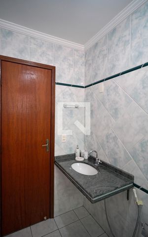 Apartamento para alugar com 76m², 2 quartos e 1 vagaBanheiro