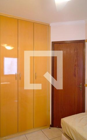Apartamento para alugar com 76m², 2 quartos e 1 vagaQuarto