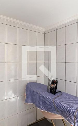 Casa à venda com 254m², 5 quartos e 3 vagas Casa à venda com 254m², 5 quartos e 3 vagasLavanderia