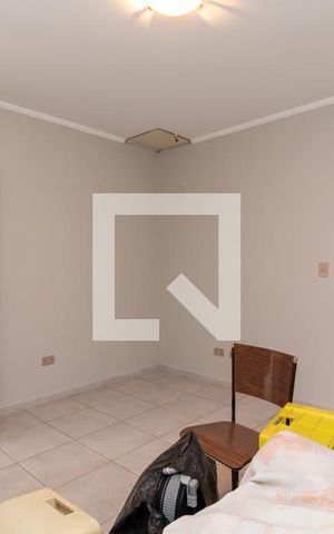 Casa à venda com 254m², 5 quartos e 3 vagas Casa à venda com 254m², 5 quartos e 3 vagasQuarto da Edícula
