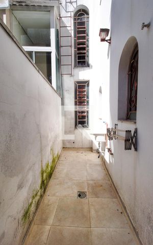 Casa à venda com 67m², 3 quartos e sem vaga Casa à venda com 67m², 3 quartos e sem vagaÁrea de Serviço