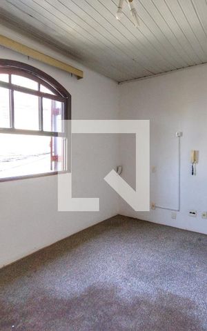Casa à venda com 67m², 3 quartos e sem vaga Casa à venda com 67m², 3 quartos e sem vagaQuarto 2