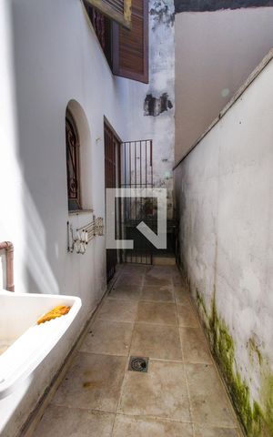 Casa à venda com 67m², 3 quartos e sem vaga Casa à venda com 67m², 3 quartos e sem vagaÁrea de Serviço