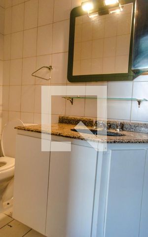 Casa à venda com 67m², 3 quartos e sem vaga Casa à venda com 67m², 3 quartos e sem vagaQuarto 2 - Suíte