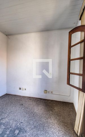 Casa à venda com 67m², 3 quartos e sem vaga Casa à venda com 67m², 3 quartos e sem vagaQuarto 3