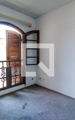 Casa à venda com 67m², 3 quartos e sem vaga Casa à venda com 67m², 3 quartos e sem vagaQuarto 3