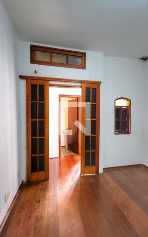 Casa à venda com 67m², 3 quartos e sem vaga Casa à venda com 67m², 3 quartos e sem vagaQuarto 1