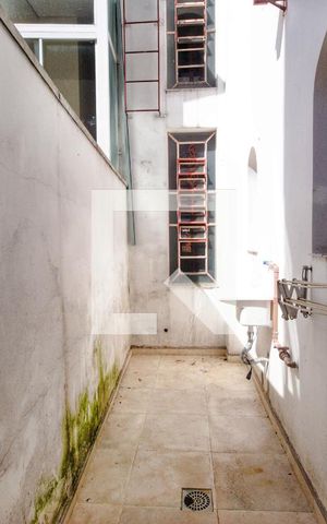 Casa à venda com 67m², 3 quartos e sem vaga Casa à venda com 67m², 3 quartos e sem vagaÁrea de Serviço
