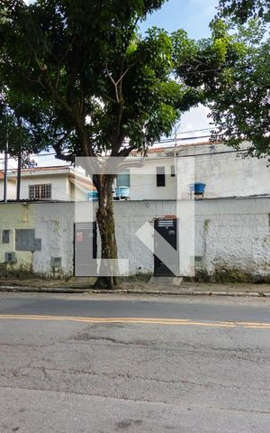 Casa à venda com 376m², 7 quartos e 2 vagasFachada
