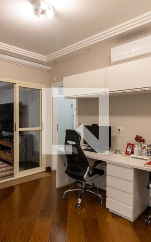 Apartamento à venda com 257m², 2 quartos e 3 vagasCobertura