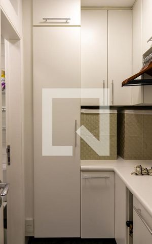 Apartamento à venda com 257m², 2 quartos e 3 vagasQuarto de Serviço