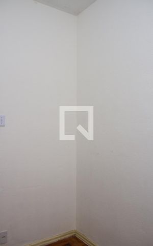 Apartamento para alugar com 90m², 3 quartos e 1 vagaQuarto 01