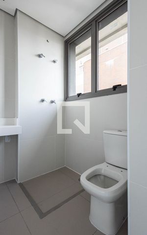 Apartamento à venda com 371m², 3 quartos e 4 vagasBanheiro da Suíte 2