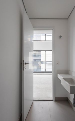 Apartamento à venda com 371m², 3 quartos e 4 vagasLavabo