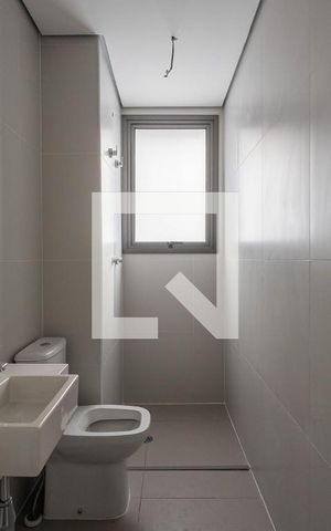 Apartamento à venda com 371m², 3 quartos e 4 vagasBanheiro da Suíte 3
