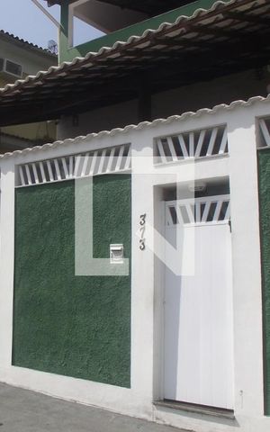 Casa à venda com 360m², 2 quartos e 1 vagaFachada