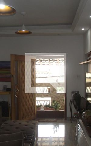 Casa à venda com 360m², 2 quartos e 1 vagaSala