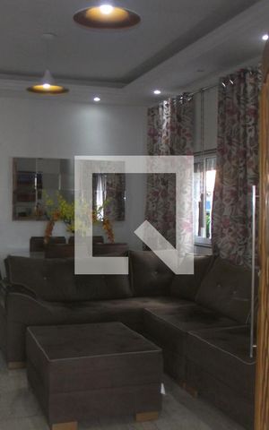 Casa à venda com 360m², 2 quartos e 1 vagaSacada