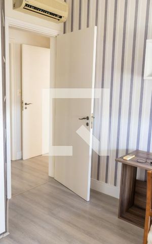 Apartamento para alugar com 304m², 3 quartos e 3 vagas Apartamento para alugar com 304m², 3 quartos e 3 vagasQuarto
