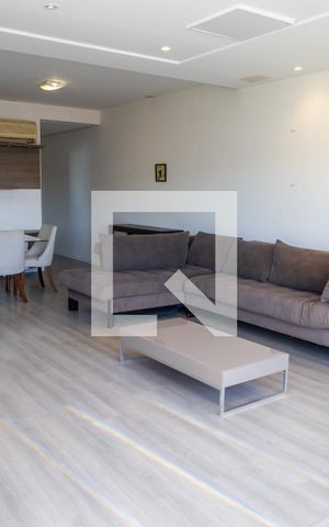Apartamento para alugar com 304m², 3 quartos e 3 vagas Apartamento para alugar com 304m², 3 quartos e 3 vagasSala