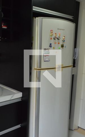 Apartamento à venda com 74m², 2 quartos e 1 vagaCozinha