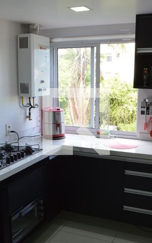Apartamento à venda com 74m², 2 quartos e 1 vagaCozinha