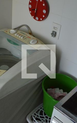 Apartamento à venda com 74m², 2 quartos e 1 vagaÁrea de Serviço 