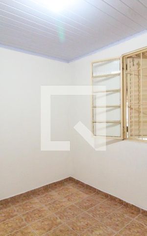 Casa para alugar com 120m², 2 quartos e 2 vagasQuarto 1