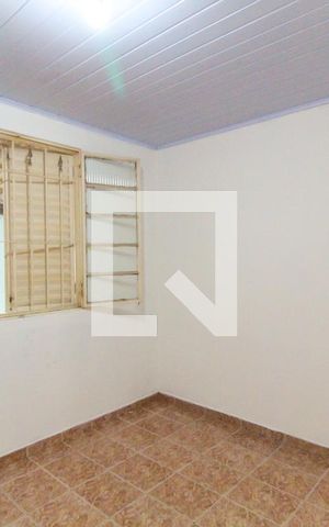 Casa para alugar com 120m², 2 quartos e 2 vagasQuarto 1