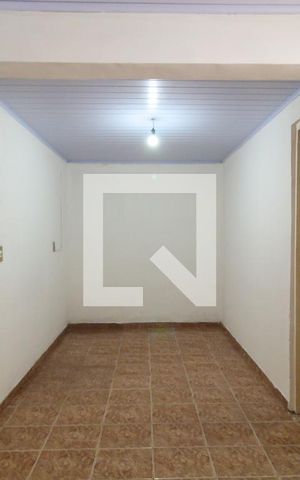 Casa para alugar com 120m², 2 quartos e 2 vagasCozinha