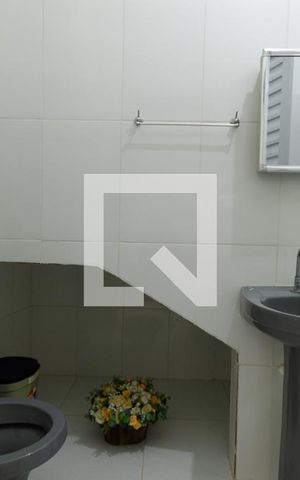Studio para alugar com 20m², 1 quarto e sem vaga Studio para alugar com 20m², 1 quarto e sem vagaBanheiro