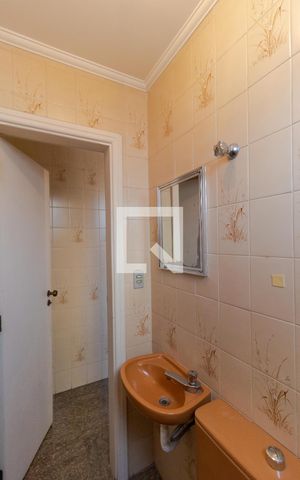 Apartamento à venda com 140m², 3 quartos e 2 vagasBanheiro de serviço