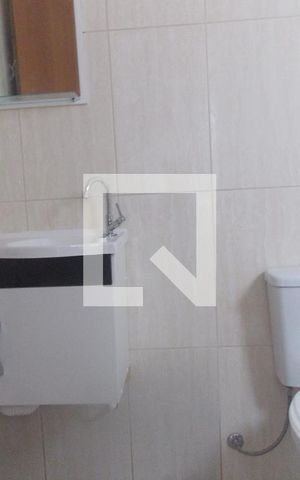 Casa para alugar com 50m², 1 quarto e sem vagaBanheiro