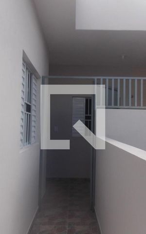 Casa para alugar com 50m², 1 quarto e sem vagaEntrada
