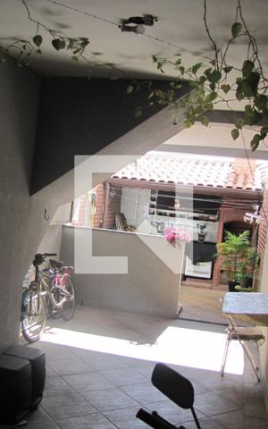 Casa à venda com 300m², 3 quartos e 3 vagasÁrea de Serviço
